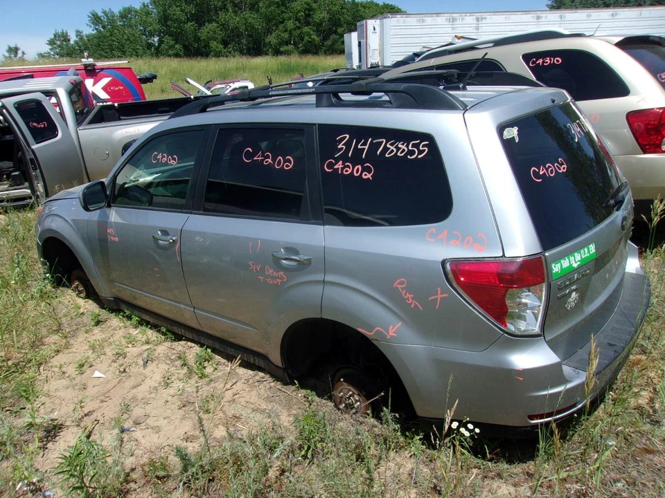 Used Windshield Wiper Motor fits: 2012 Subaru Forester assembly Grade A - Imagem 3 de 4