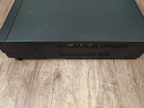 Panasonic NV-J40EO - VHS VCR Video Player Recorder - Black 1992 - Defect - As is - Foto 6 di 9