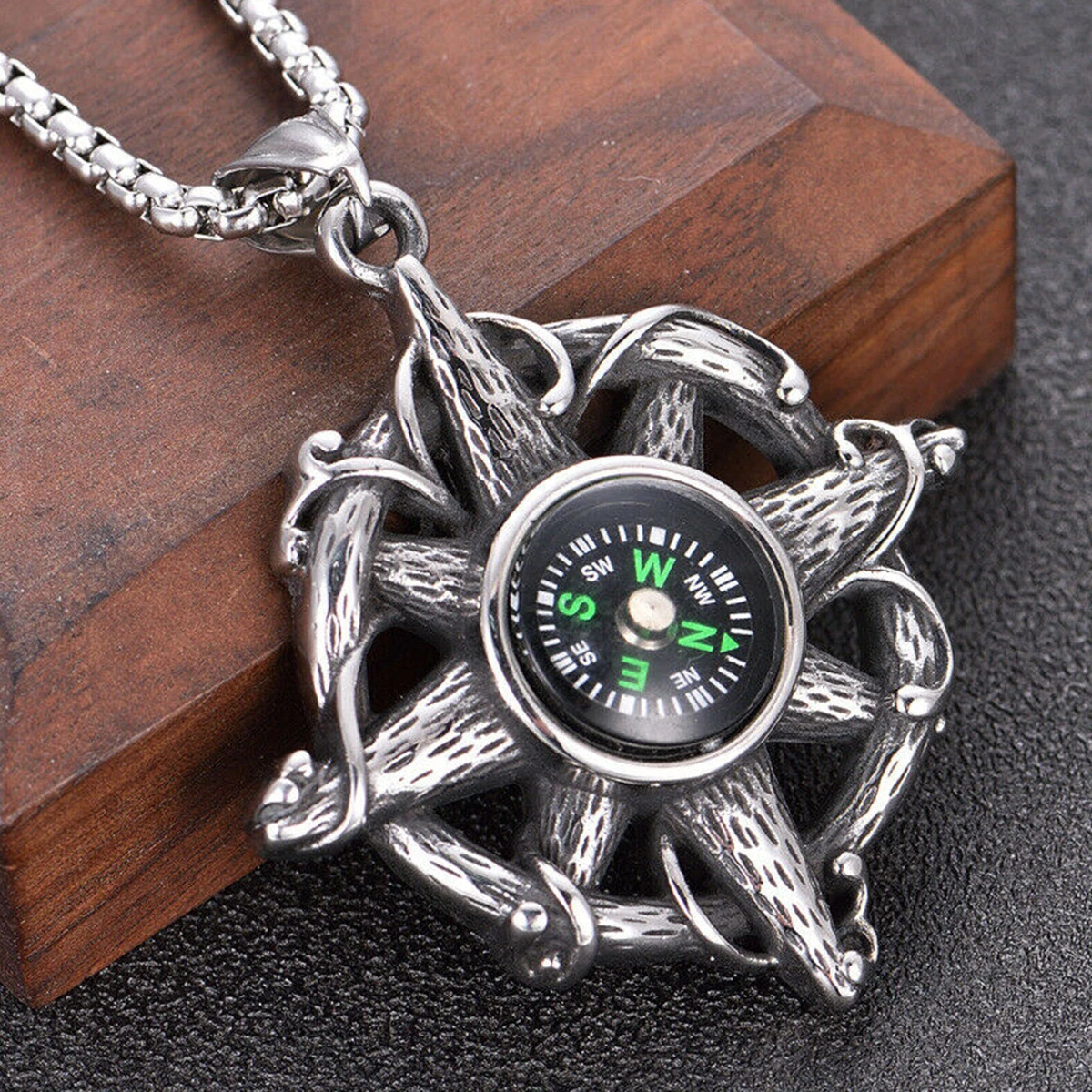 Mens working hotsell compass necklace