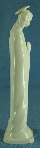 M.I. Hummel Madonna Firgurine, 45/0 11 3/4" Tall, Germany, Full Bee TMK 1950's - Picture 5 of 10