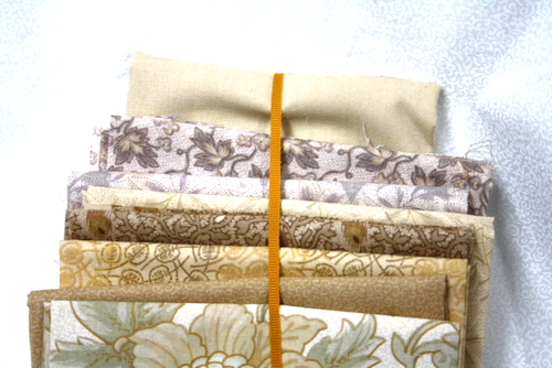 8 FAT QUARTERS CUMBERLAND FROM FONS AND PORTER - 100% COTTON FABRIC - Picture 2 of 2