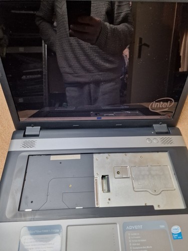 Advent 7204 Laptop 17inch Intel Core Duo T2080 1.73GHz Read Description - Picture 18 of 21