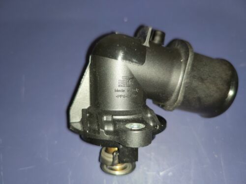 New Mopar Jeep Grand Cherokee WK 3.0L CRD 11-22 Thermostat & Housing 68253514AA - Picture 3 of 5