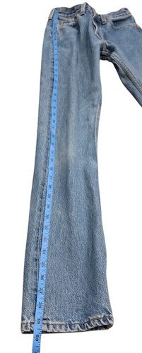 Jeans vintage Levis 501 bottoni mosca USA anni 90 lavaggio medio dritto donna 23x30 reale - Foto 14 di 15