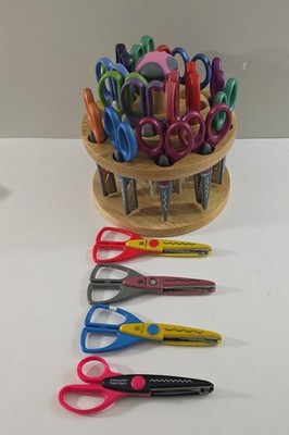 Set of 20 Craft Scissors Kraft Edgers (16) Provocraft (3) Fiskars (1) with Stand