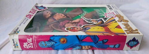 Captain Action 12" Playing Mantis Dr. Uniforme y equipo EVIL KABAI SINGH nuevo - Imagen 19 de 24