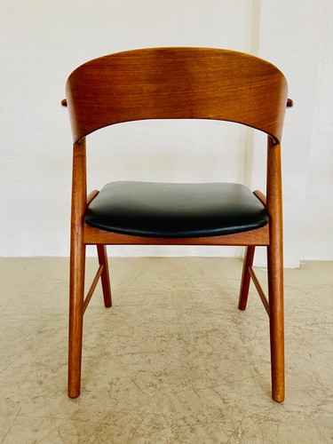 DANISH VINTAGE KAI KRISTIANSEN MODEL 32 CHAIRS FOR SCHOU ANDERSENS MØBELFABRIK - Picture 14 of 21