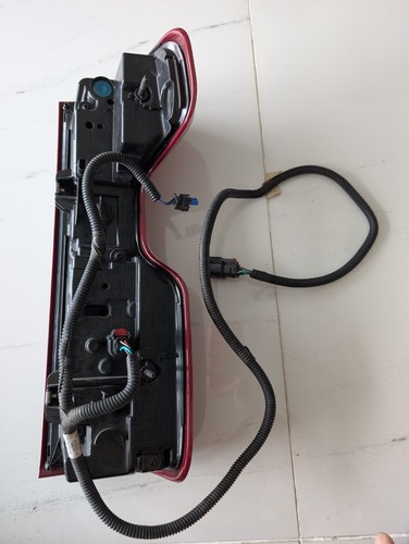 OEM 2019-2023 CHEVY SILVERADO 1500 LED TAIL LIGHT TAILLIGHT DRIVER LEFT SIDE - Picture 2 of 7