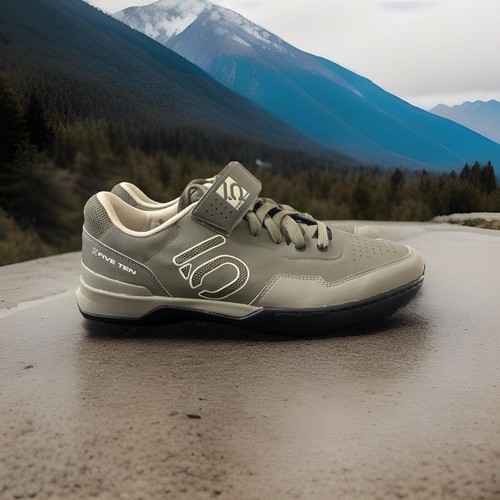 Five Ten Kestrel Lace Clipless Men's Cycling Shoes - Size 11.5 - Olive Green. - Picture 2 of 18