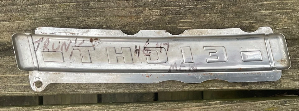 1946-47 РТУТНЫЙ БАГАЖНИК ИМЕННАЯ ПЛАСТИНА ОТДЕЛКА ЭМБЛЕМА МОЛДИНГ = ОРИГИНАЛЬНАЯ ДЕТАЛЬ - Изображение 3 из 4
