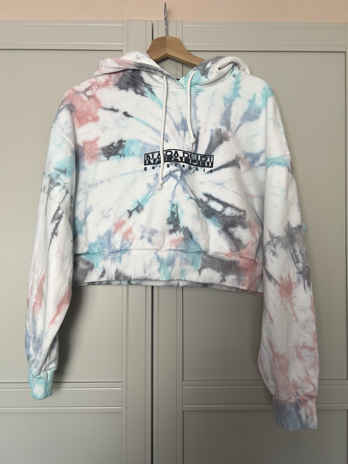 Picture 1 of 5