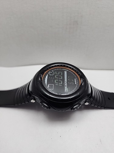 Suunto Vector Digital Sports Watch Men 51mm Black Compass Barometer New Battery - Picture 15 of 17