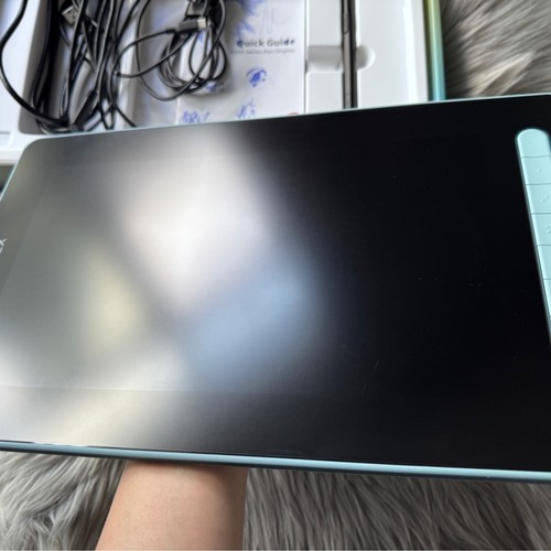 XP-PEN Drawing Tablet with Screen Artist 12 2nd Generation - Picture 12 of 16