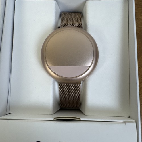 Embr Wave 2 Rose Gold Warming Cooling Device Menopause Hot Flashes OPEN BOX - Zdjęcie 2 z 6