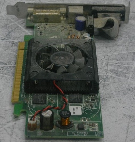 ASUS Radeon HD2400 PRO Graphics Card PCIE 128MB VGA S-Video DVI SEE NOTES - Picture 3 of 4