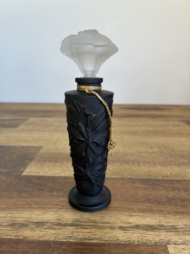 GIORGIO VALENTI Etched Frosted "Rose Noire" Decorative PURFUME Bottle- EMPTY