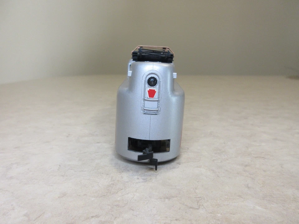 Tyco Pennsylvania Rail Road #4866. GG-1 Locomotive. HO Gauge. Watch The Video! - Image 2 of 4