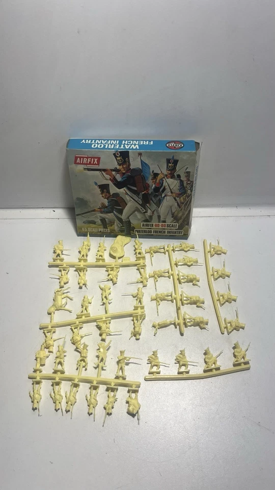 4xAirfix Waterloo Infantería Francesa S44 Escala HO/OO*13 Foto 3 de 4