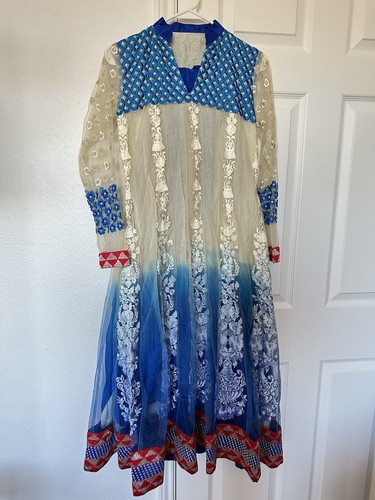 Blue and white embroidered maxi dress with a touch of elegance 3 piece shirt