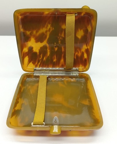 Beautuful Antique faux tortoiseshell cigarette case With gold Monogram. - Picture 3 of 5