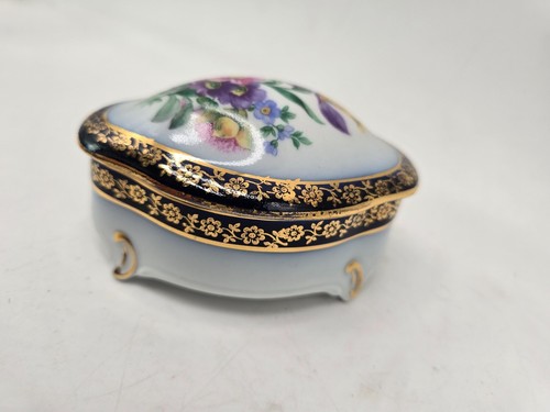 Antique porcelain pm (Germany)1901-1976 trinket Box Dresden style Meissen - Picture 5 of 8