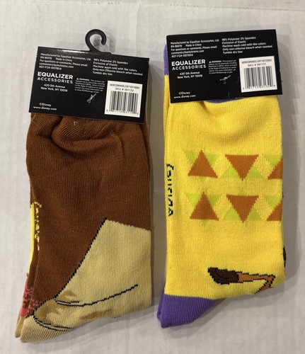 New 2 pair Disney The Lion King Novelty Crew Socks Size 9-13 Simba Mufasa Timon - Picture 2 of 4