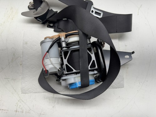 2015-2020 Hyundai Genesis G80 Front Seat Belt Retractor RH Passenger 88820-B1510 - Picture 3 of 6