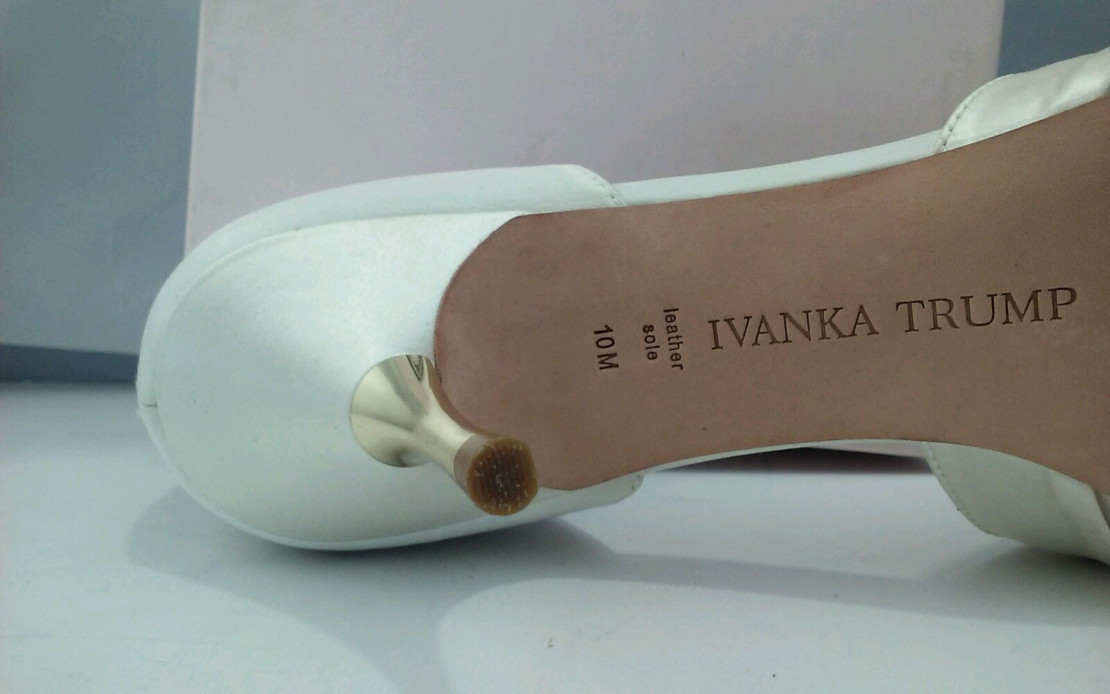 Ivanka Trump para mujer Nanci 2 Marfil Satinado 10 M M M 5c72f6 Ivanka Trump para mujer Nanci 2 Marfil Satinado 10 M M M 5c72f6