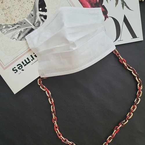 Rot Acryl Kette Gesichtsmaske Halskette Ausweis Brillenhalter Schlüsselband US-Verkäufer - Bild 3 von 9