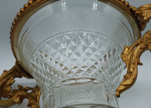 19th Century French Baccarat Cut Crystal & Ormolu Bronze Urn Handled Vase - Picture 9 of 19