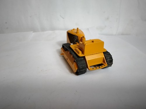 Vintage Caterpillar Farm Tractor Tootsie Toy Chicago U S A No Blade On This One - Picture 4 of 6