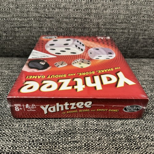 SEALED NEW!! Yahtzee Game Original Box 2014 Family Fun Hasbro Gaming Shake Score - Picture 5 of 12