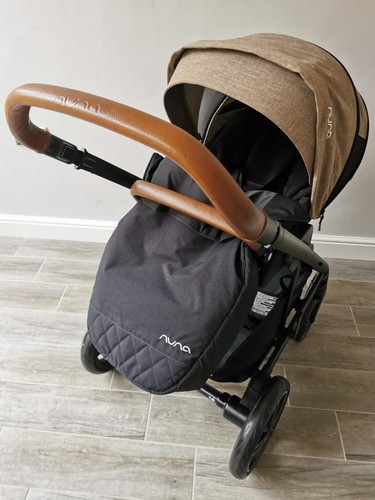 Nuna Mixx Next Mocha Bundle Black and brown Stroller and Travel Cot - Picture 10 of 24