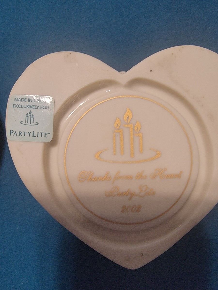 2002 PartyLite P7297 Thanks from the Heart Victoriana