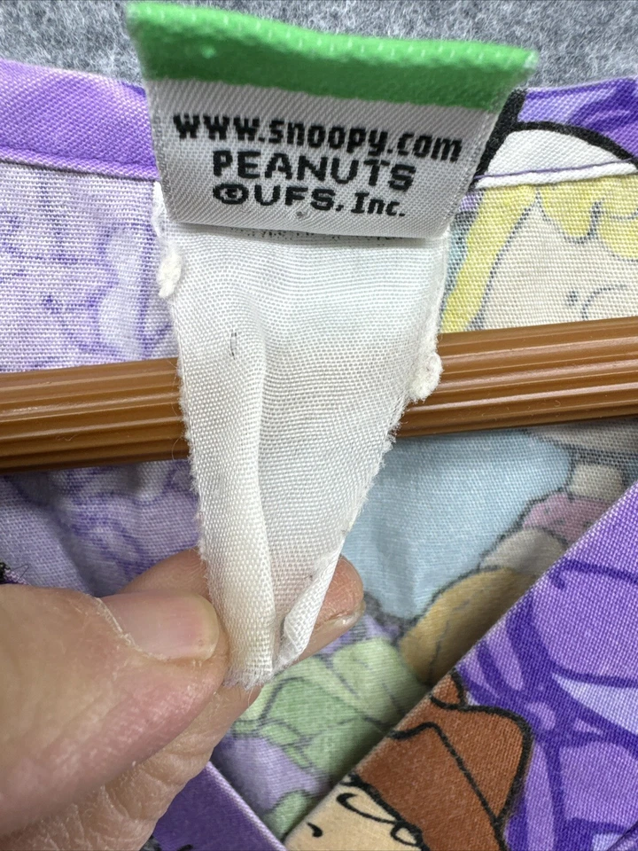 Blusa Médica Peanuts Worldwide Enfermera Snoopy Woodstock Halloween Púrpura Talla L Foto 3 de 4