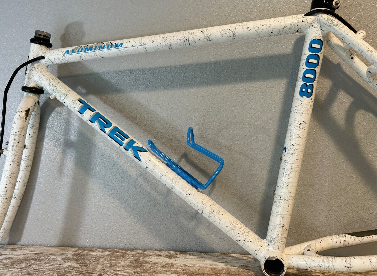 Picture 12 of 24