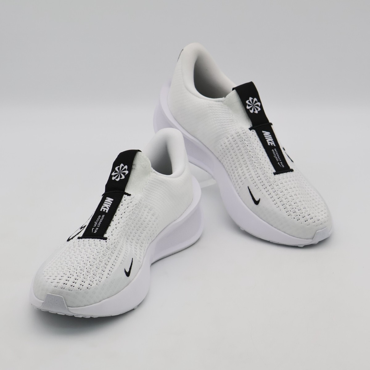 ☆送料無料☆ NIKE Everon Row ☆ FV5590-100 Nike Interact Run Easy On Road Running Shoes