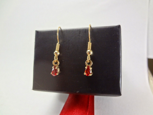 14K SOLID GOLD RUBY FRENCH WIRE EARRINGS - ONE INCH - 1.25 GRAMS -E74 - Picture 3 of 9