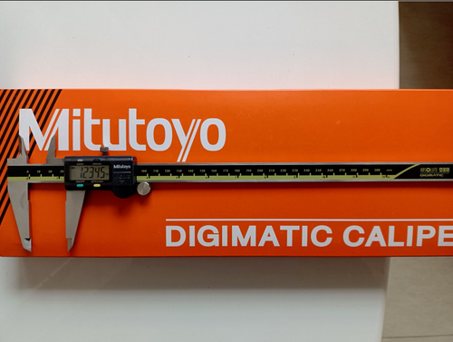Mitutoyo Japan 500-197-30 200mm/0-8" Absolute Digital Digimatic Vernier Caliper - Picture 2 of 8