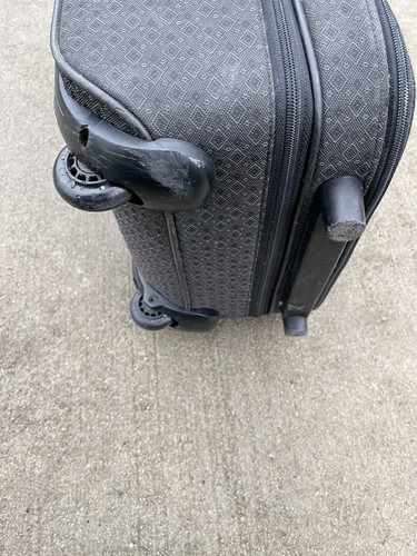 HARTMAN WINGS Diamond Jacquard 22” Upright Wheels Carry On Suitcase - Picture 10 of 20