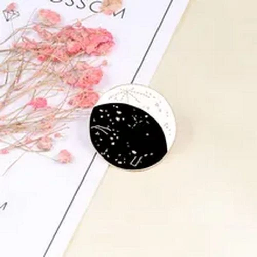 Sun Moon Star Shape Brooches Women Men Fashion Garments Accessories Pins Brooch - Image 4 of 4