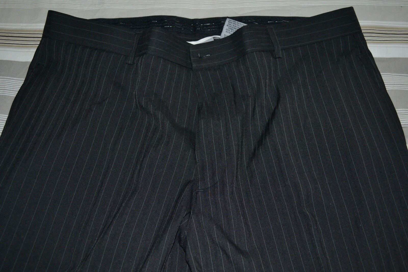 Picture 1 of 4