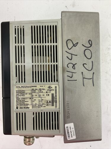 ALLEN BRADLEY 20AD2P1A0AYNANNN SER A FW 2.009 AC DRIVE - Picture 3 of 7