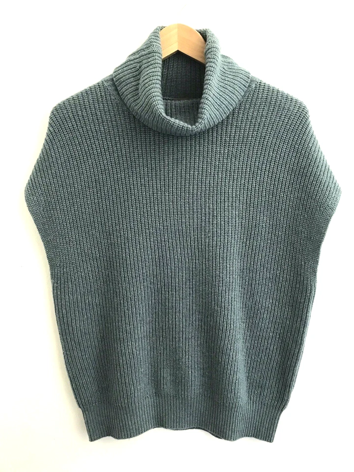 LILLA P Sleeveless Blue Chunky Knit Cashmere Blend Sweater Sz M Quiet Luxury - Image 1 of 4