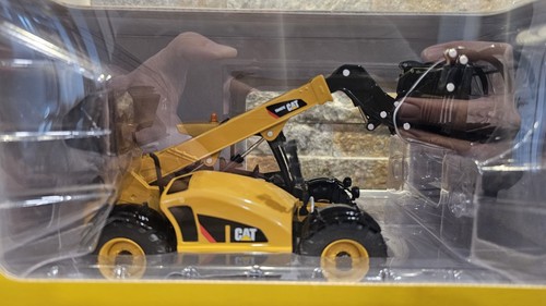 New CAT TH407C Telehandler Model Die Cast 1:32 Toy Caterpillar TMH Toy Norscot - Bild 2 von 12