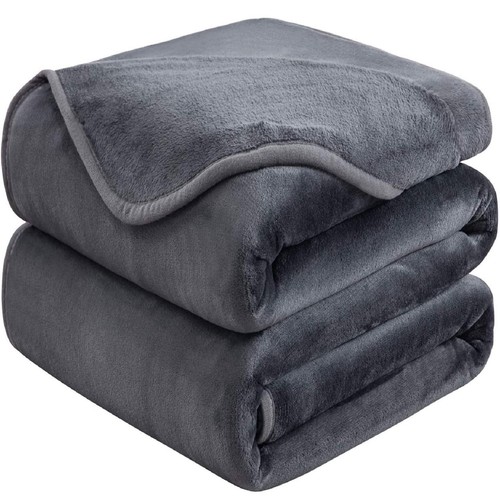 Soft Queen Size Blanket for All Season Warm Fuzzy Microplush Lightweight Ther