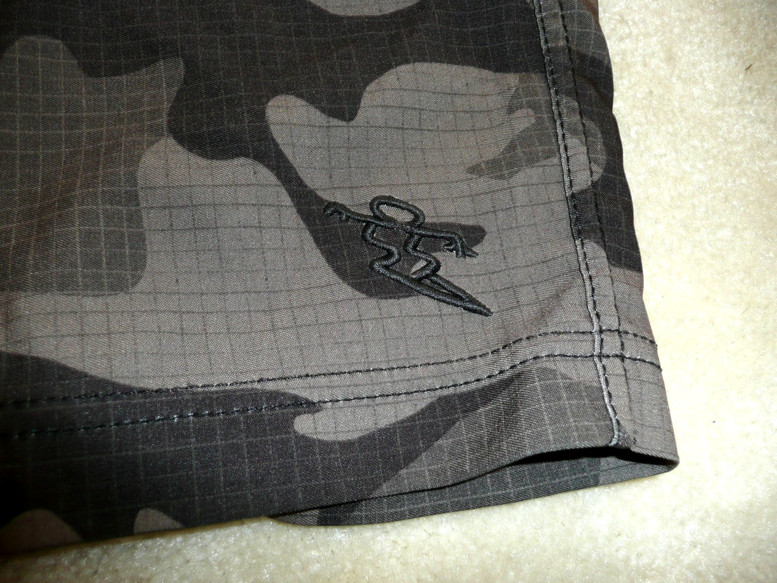 Picture 4 of 8