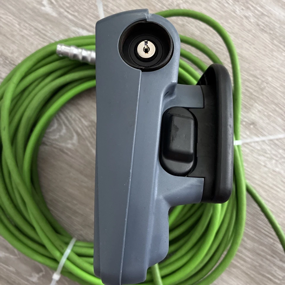 Siemens 6AV2125-2GB23-0AX0 6AV2 125-2GB23-0AX0 Siamtic KTP700F Mobile14 m Kabel  - Bild 3 von 4