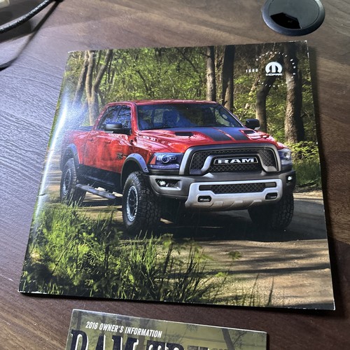 2016 Dodge Ram Truck Digital Owners Manual DVD New OEM Sticker And Catalog - Picture 2 of 5