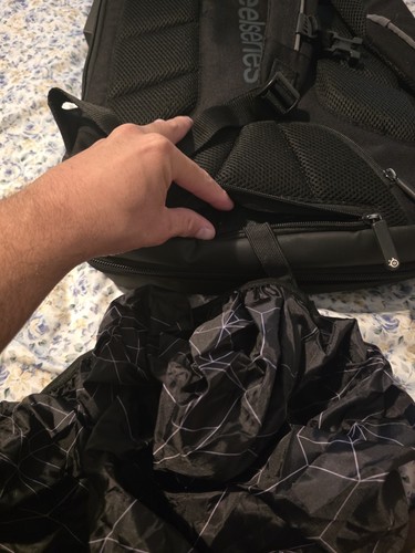 Targus x SteelSeries Gaming Rucksack schwarz - Bild 18 von 18